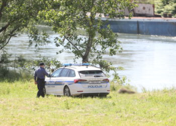 Horor u Zagrebu, djeca uz obalu Save pronašla vrećicu: Unutra ljudski ostaci