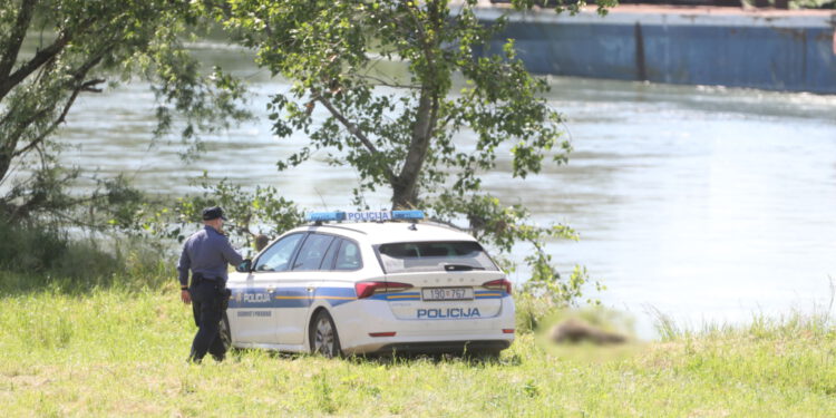 Horor u Zagrebu, djeca uz obalu Save pronašla vrećicu: Unutra ljudski ostaci