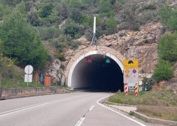 Hrvatske ceste zatvaraju tunel na Hvaru