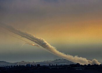 Iran ispalio najveću raketnu salvu na Izrael od početka rata: Jak otpor u Libanonu