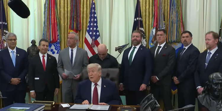 Iranci se sjetitili kako opet zapapriti svijetu, imaju novi uvjet: ‘Tko plati, ima prednost’