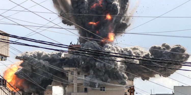 Iransko-američki rat uživo: Ministar upozorava da SAD ‘mora odabrati’ između sporazuma o prekidu vatre i ‘nastavka rata preko Izraela’