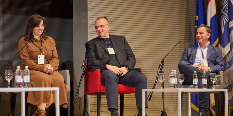 Jović: Kibernetički ratovi u svemiru već su počeli, Rusija i Kina su ozbiljna prijetnja