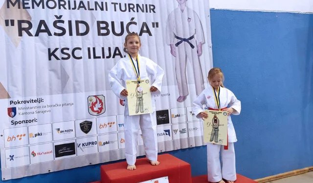 Karatisti mostarskog kluba bogatiji za šest novih medalja