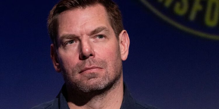 Kash Patel poziva Erica Swalwella da razgovara s FBI-em o optužbama za seksualno zlostavljanje dok Polymarket daje izglede za njegovo uhićenje