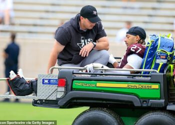 Katastrofa za sveučilišnu nogometnu momčad jer je kapetan izbačen s utakmice četiri mjeseca prije početka sezone