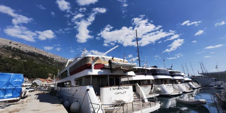 Kriljanski brodari stipendirat će studente Pomorskog fakulteta