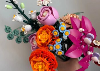 LEGO Pretty Pink Flower Bouquet pao je na najnižu cijenu ikada na Amazonu