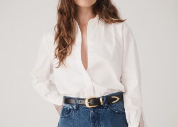 Laura Henshaw uzvraća tupim pljeskom nakon što je napadnuta zbog dojenja novorođenog sina pred kamerom