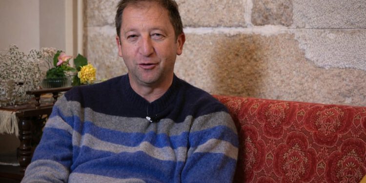 Legendarni splitski svećenik: “Je li bolje rastaviti se ili vrijeđati? Pogotovo pred djecom?”