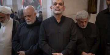 Ličnost IRGC-a Ahmad Vahidi za kojeg se kaže da je iranski posrednik stvarne ratne moći