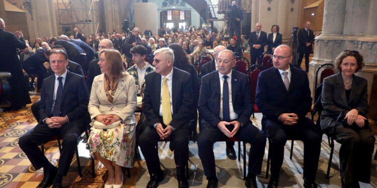 Medved oštro: ‘Ne podižite neopravdano cijene’