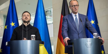 Merz želi ukrajinske muškarce u Njemačkoj poslati na front — RT World News