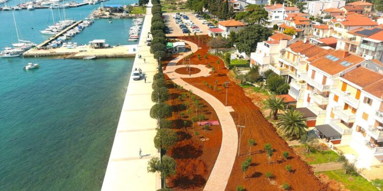 Na samoj rivi niče čarobni „Park citrusa“!