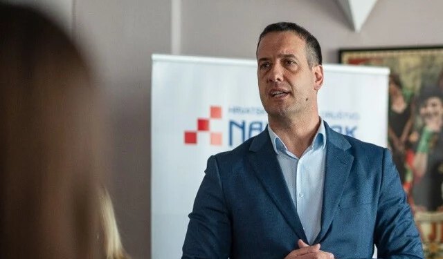 Nikola Čiča kažnjen novčano zbog sukoba interesa, mora odlučiti između HKD Napretka i državne agencije