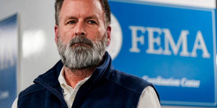 Nitko u Waffle Houseu ne sjeća se Trumpovog službenika FEMA-e koji tvrdi da je tamo teleportiran