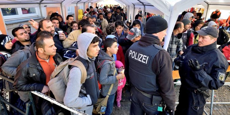 Njemačka odbija 95% sirijskih zahtjeva za azil – mediji – RT World News