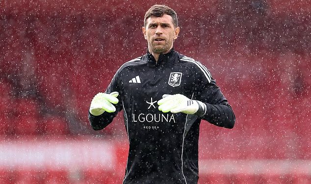 Nottingham Forest 1-1 Aston Villa: Zašto je možda vrijeme da Unai Emery prijeđe s Emija Martineza nakon što je zadnji vratarov kasni povlačenje ostavio njegovu stranu na cjedilu