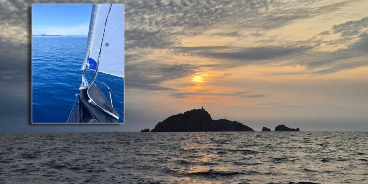 Od Splita prema Palagruži pa natrag: "Jedri se mnogima omiljena regata"