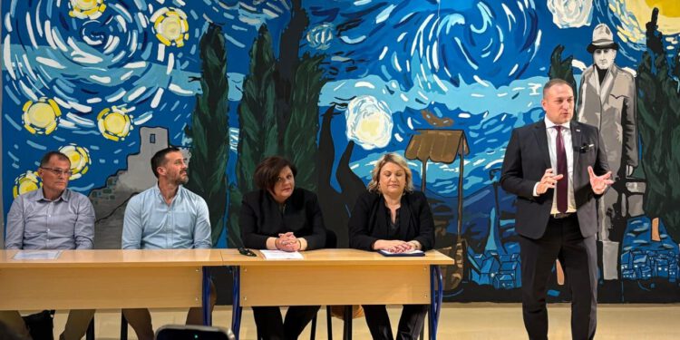 Održan panel na temu “Gdje je budućnost vrgoračke jagode?”