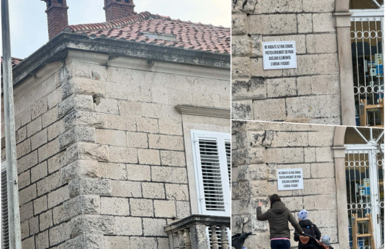 Opasnost na Batali: Dijelovi fasade otpadaju, prolaznici i dalje prolaze ispod zgrade (FOTO/VIDEO)
