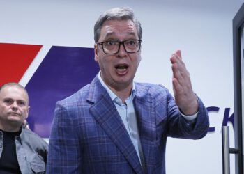 Opsadno stanje u Srbiji, Vučić poručuje: ‘Nemilosrdno ćemo se obračunati sa svima’