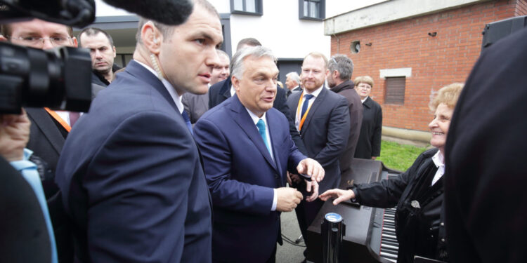 Orban oštro zagrmio na priče o Rusima: ‘Zna se tko je naše sidro’