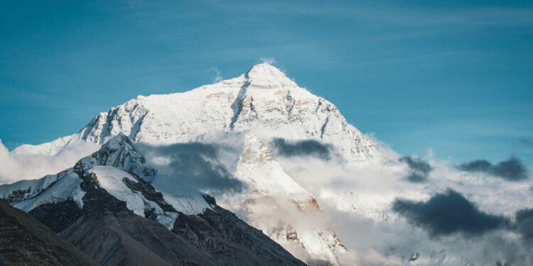 Otkrivena ogromna prevara u vezi Mount Everesta: Ljudi u nevjerici
