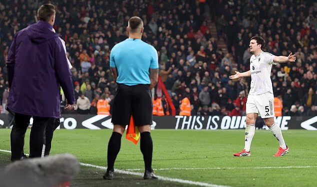 Otkriveno: Točno ono što je Harry Maguire rekao četvrtom sucu u osam riječi f-bomb tiradom kako bi zaradio dodatnu zabranu jedne utakmice za put Man Uniteda u Chelsea