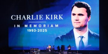 Ozbiljan rizik od ‘trovanja porote’ na suđenju za ubojstvo Charlieja Kirka – bivši odvjetnik za RT — RT World News