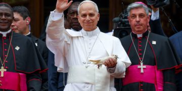 Papa Leo kaže da svijet ‘opustošuje šačica tirana’ nakon Trumpovih napada