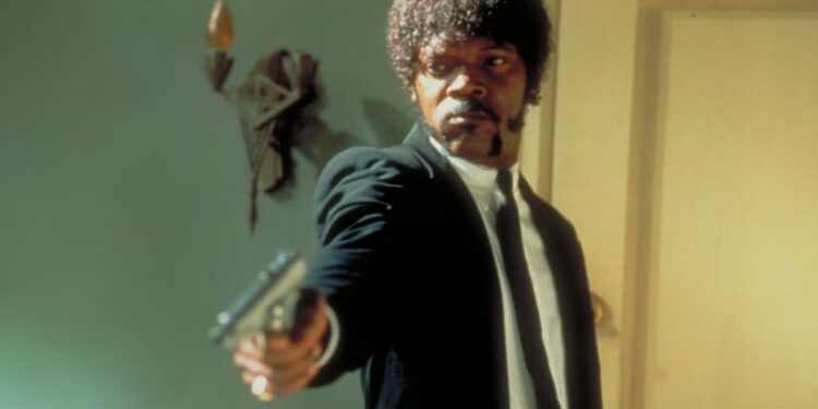 Pete Hegseth citira lažni biblijski stih Samuela L. Jacksona iz Pulp Fictiona tijekom propovijedi