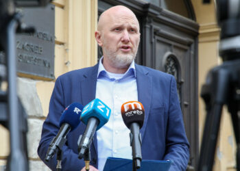 Petek tvrdi da je na pomolu šok afera u vatrogastvu: ‘Do mene su došle uznemirujuće informacije’