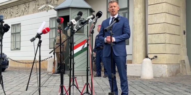 Péter Magyar iz predsjedničke palače izjurio bijesan: ‘Nije dostojan, mora napustiti dužnost’