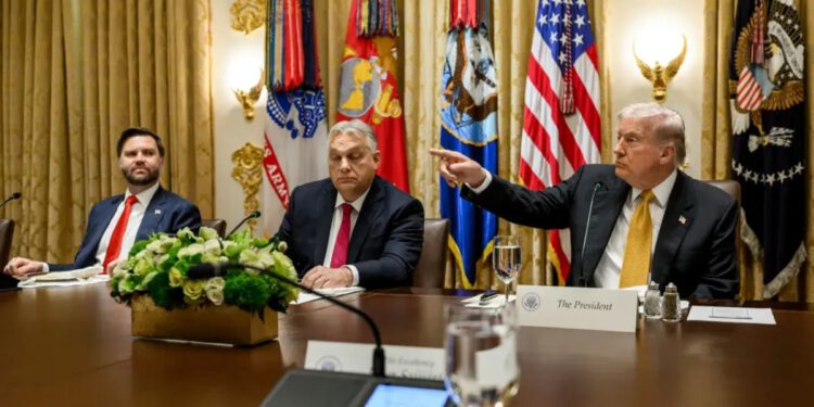 Počinje distanciranje od Trumpa: Za sve su krivi hrvatski susjedi