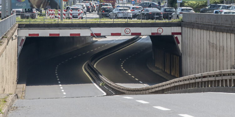 Podvožnjak na Slavonskoj aveniji kod Vjesnika od danas ponovno u prometu