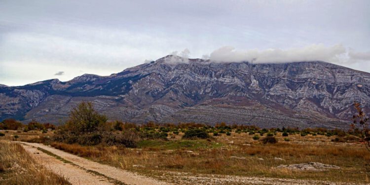Poligon u Kninu zatvoren zbog bojnog gađanja, ovo su važne upute za građane