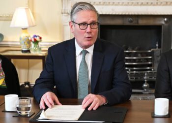 Ponovno otvaranje Hormuškog tjesnaca ‘globalna je odgovornost’, kaže Starmer usred Trumpove blokade