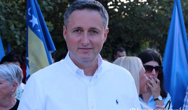 Potporu kandidaturi Denisa Bećirovića potvrdilo 14 stranaka