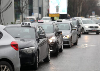 Prevaranti među taksistima više neće tako lako guliti ljude: Vlada konačno uvodi red