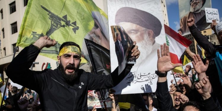 Primirje u Libanonu moglo bi dati ‘slamku spasa’ Hezbollahu – američki senator — RT World News