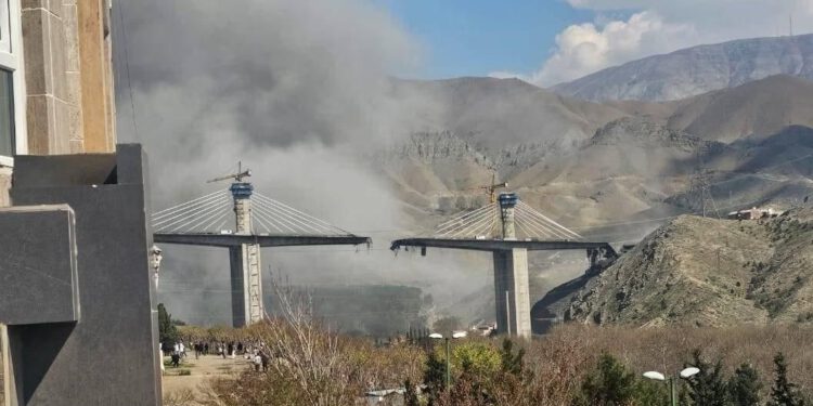 Propali pregovori, pa SAD i Izrael spremaju val napada na iransku civilnu infrastrukturu