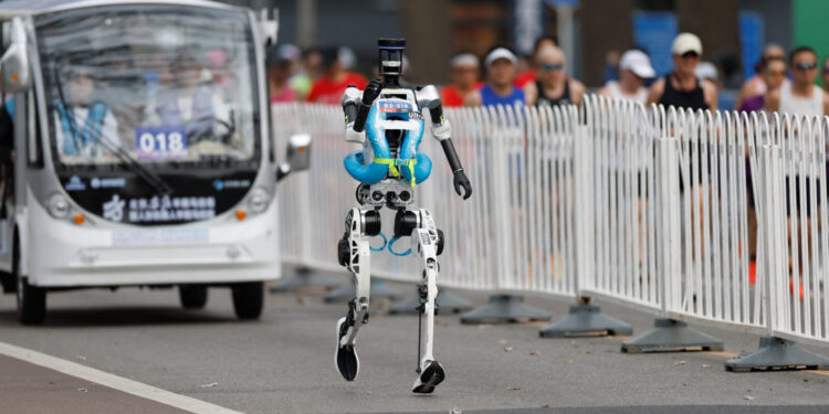 Robot proglašen pobjednikom pekinškog polumaratona
