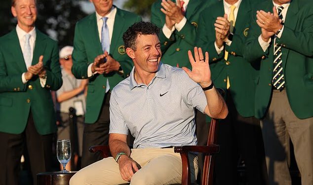 Rory McIlroy OSVOJIO Masters! Aktualni prvak zadržao je svoju zelenu jaknu nakon što je odustao od suparnika u uzbudljivom posljednjem danu u Augusti