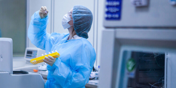 Rusija nudi pomoć u borbi protiv misteriozne bolesti u Africi — RT Africa