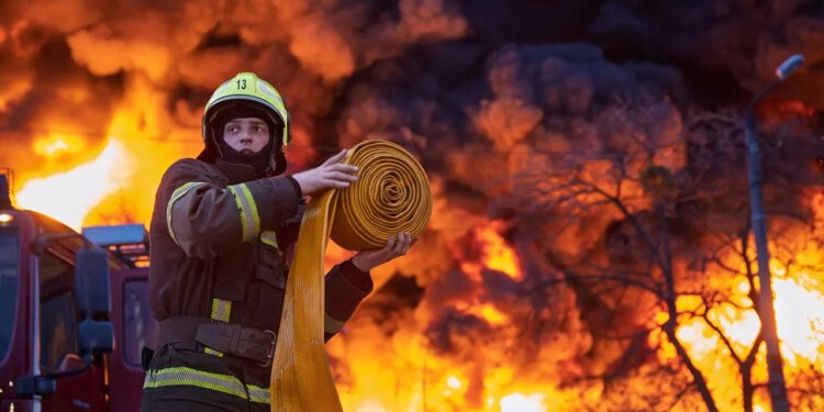 Rusija ubila najmanje 16 u masovnom napadu dronovima i projektilima na Ukrajinu