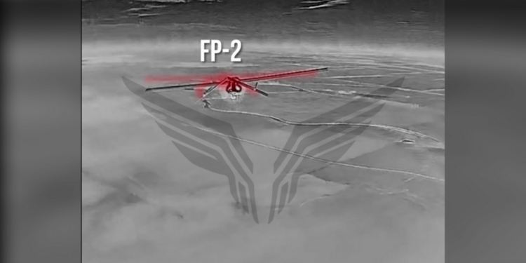 Ruski dronovi love ukrajinske bespilotne letjelice u zraku (VIDEO) — RT Rusija i bivši Sovjetski Savez