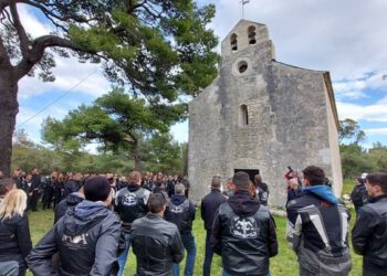 ŠUMA DUHOVA Pozivaju se motoristice i motoriste na tradicionalni 10. Blagoslov motora Dalmacije