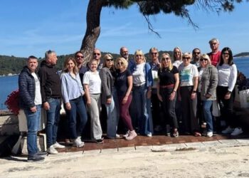 Smotra na Visu: “Škola je srce otoka”