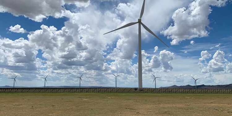 Solarna energija i energija vjetra štite svijet od najgorih posljedica iranskog rata, pokazuju podaci